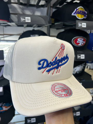 Los Angeles Dodgers Mitchell & Ness Trucker Ivory SnapBack hat